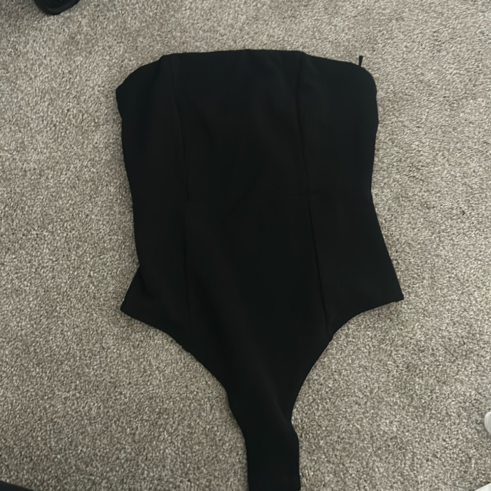 Black strapless bodysuit